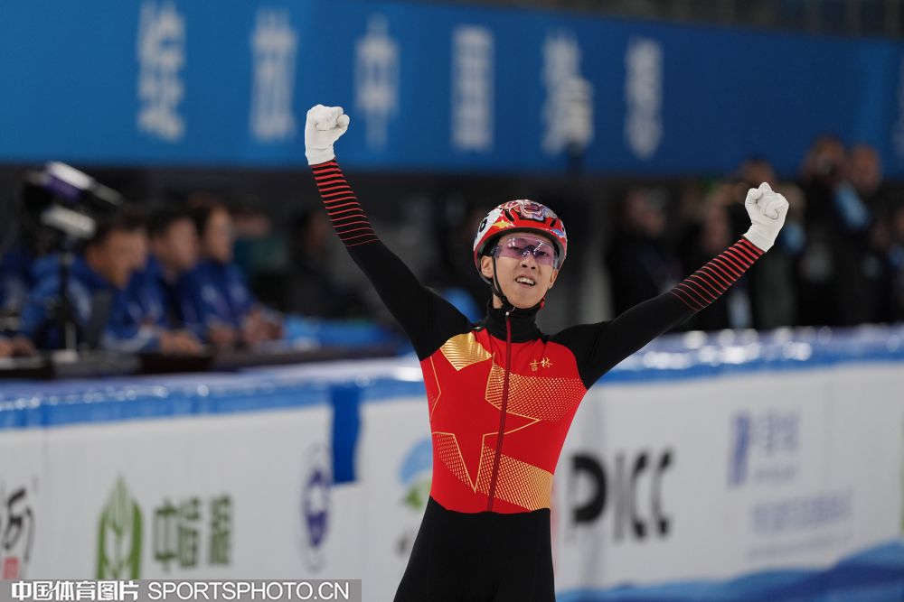 中场大师又送逆天传球