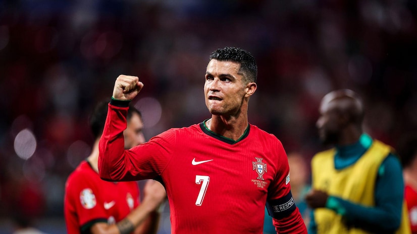 鲸鱼体育：自嘲！斯洛特：我们荷兰人都知道怎么在点球战输掉比赛.